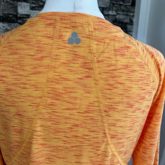 Tek Gear T-Shirt NWT Women's Mango Smoothie SM Long Sleeve Athletic Essential - Picture 6 of 7